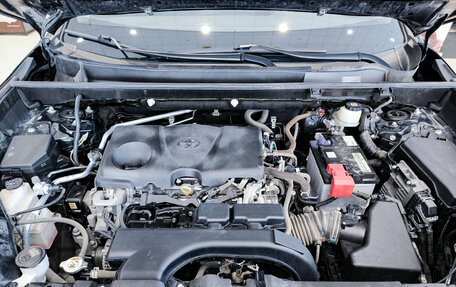 Toyota RAV4, 2021 год, 4 499 000 рублей, 9 фотография