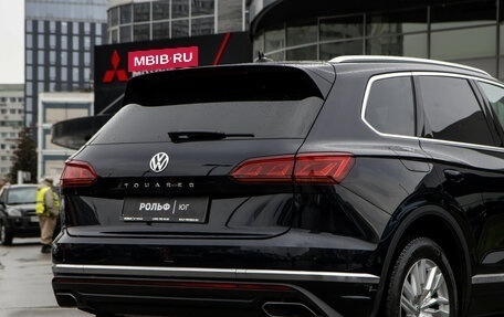 Volkswagen Touareg III, 2019 год, 5 998 000 рублей, 23 фотография