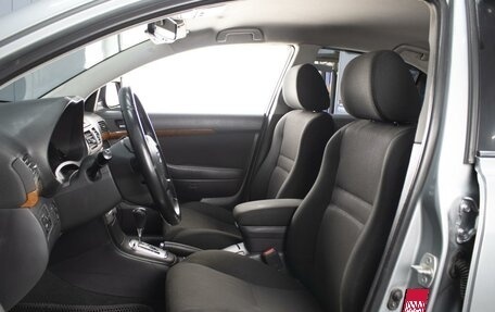 Toyota Avensis III рестайлинг, 2007 год, 960 000 рублей, 9 фотография