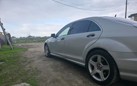 Mercedes-Benz S-Класс, 2006 год, 1 100 000 рублей, 1 фотография