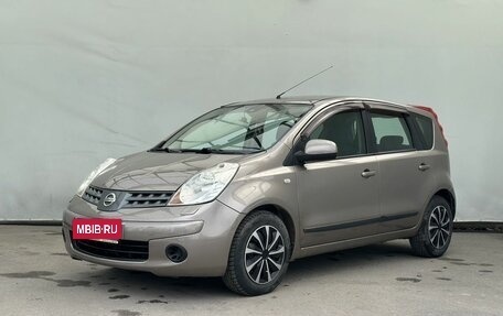 Nissan Note II рестайлинг, 2006 год, 650 000 рублей, 1 фотография