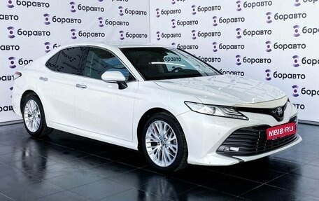 Toyota Camry, 2018 год, 2 770 000 рублей, 1 фотография