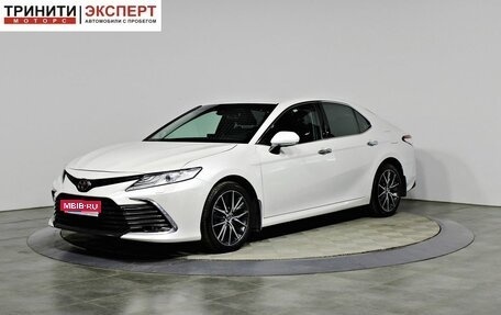 Toyota Camry, 2021 год, 3 597 000 рублей, 1 фотография