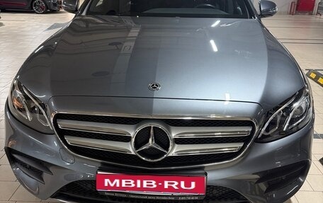 Mercedes-Benz E-Класс, 2020 год, 4 350 000 рублей, 1 фотография