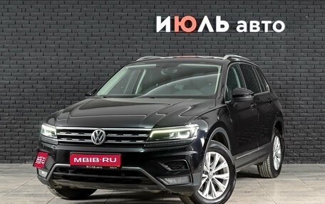 Volkswagen Tiguan II, 2017 год, 2 500 000 рублей, 1 фотография