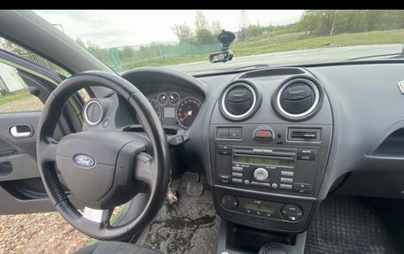 Ford Fiesta, 2006 год, 225 000 рублей, 9 фотография
