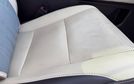 Lexus RX IV рестайлинг, 2019 год, 4 590 000 рублей, 9 фотография