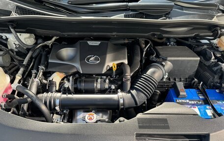 Lexus RX IV рестайлинг, 2019 год, 4 590 000 рублей, 16 фотография