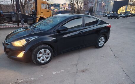 Hyundai Elantra V, 2015 год, 1 350 000 рублей, 9 фотография