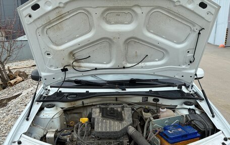 Renault Logan I, 2013 год, 330 000 рублей, 8 фотография