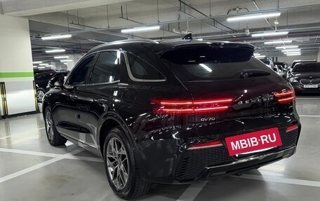 Genesis GV70, 2021 год, 4 890 000 рублей, 3 фотография