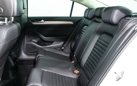 Volkswagen Passat B8 рестайлинг, 2019 год, 2 549 700 рублей, 10 фотография