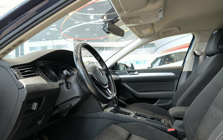 Volkswagen Passat B8 рестайлинг, 2016 год, 1 950 000 рублей, 20 фотография