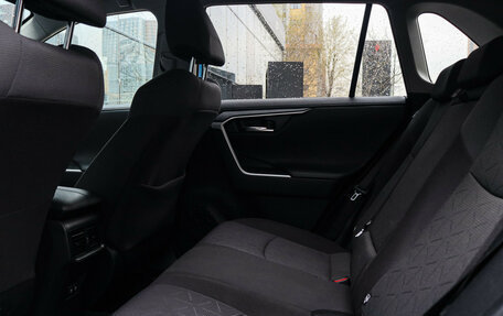 Toyota RAV4, 2020 год, 3 000 000 рублей, 8 фотография