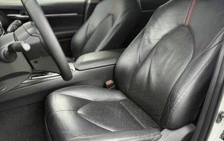 Toyota Camry, 2021 год, 3 228 000 рублей, 16 фотография