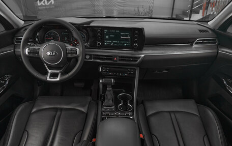 KIA K5, 2020 год, 2 099 000 рублей, 8 фотография