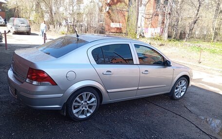 Opel Astra H, 2008 год, 690 000 рублей, 2 фотография