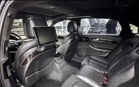 Audi A8, 2011 год, 1 850 000 рублей, 4 фотография