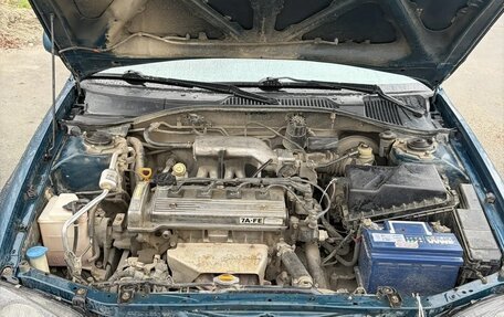 Toyota Avensis III рестайлинг, 1998 год, 255 000 рублей, 13 фотография