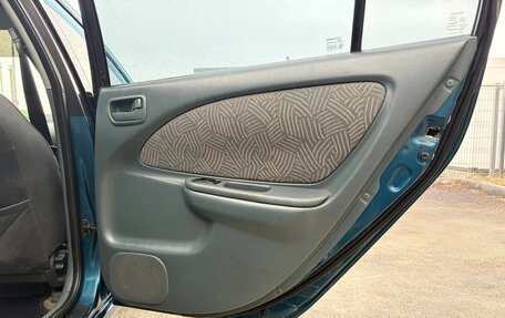 Toyota Avensis III рестайлинг, 1998 год, 255 000 рублей, 25 фотография