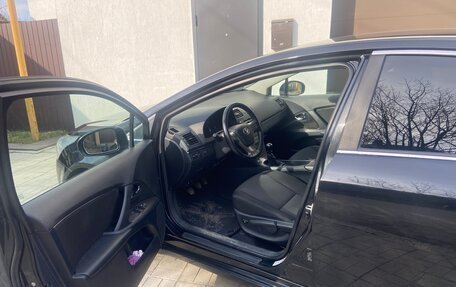 Toyota Avensis III рестайлинг, 2009 год, 1 390 000 рублей, 10 фотография