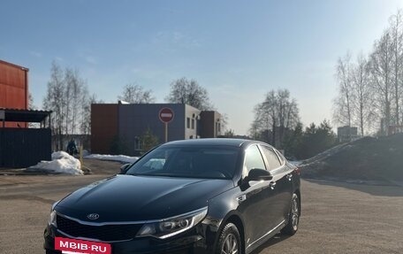 KIA Optima IV, 2017 год, 1 385 000 рублей, 9 фотография