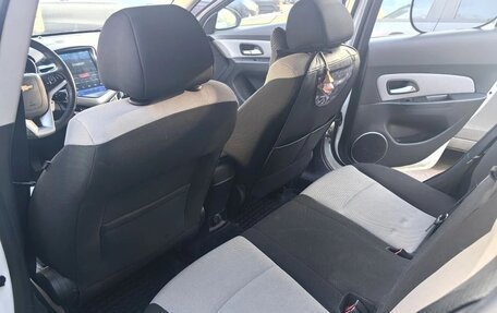 Chevrolet Cruze II, 2012 год, 690 000 рублей, 7 фотография