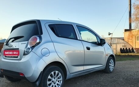 Chevrolet Spark III, 2011 год, 430 000 рублей, 4 фотография
