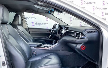 Toyota Camry, 2018 год, 2 770 000 рублей, 13 фотография