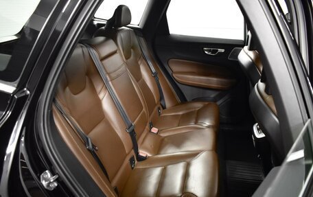 Volvo XC60 II, 2018 год, 3 553 900 рублей, 7 фотография