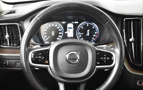 Volvo XC60 II, 2018 год, 3 553 900 рублей, 13 фотография