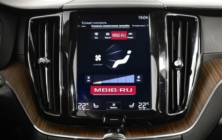 Volvo XC60 II, 2018 год, 3 553 900 рублей, 20 фотография