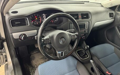 Volkswagen Jetta VI, 2013 год, 749 000 рублей, 10 фотография