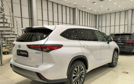 Toyota Highlander, 2026 год, 5 780 000 рублей, 6 фотография