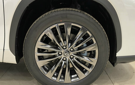 Toyota Highlander, 2026 год, 5 780 000 рублей, 22 фотография