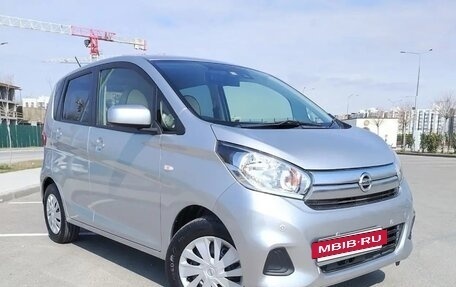 Nissan Dayz I рестайлинг, 2018 год, 750 000 рублей, 3 фотография