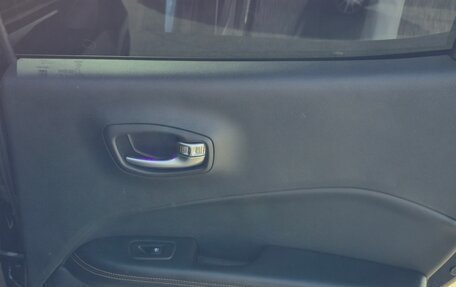 Jeep Compass II, 2020 год, 1 900 000 рублей, 21 фотография