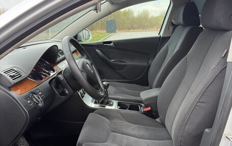 Volkswagen Passat B6, 2006 год, 345 000 рублей, 24 фотография