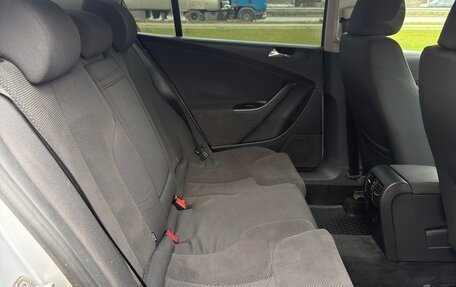 Volkswagen Passat B6, 2006 год, 345 000 рублей, 34 фотография