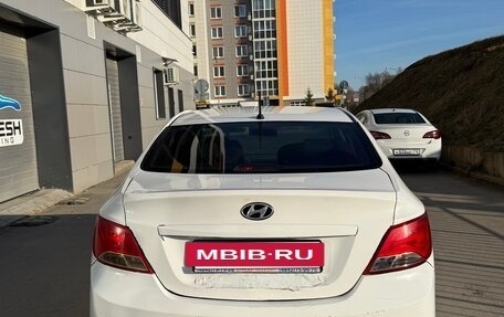 Hyundai Solaris II рестайлинг, 2015 год, 3 фотография