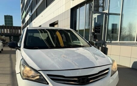 Hyundai Solaris II рестайлинг, 2015 год, 6 фотография