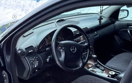 Mercedes-Benz C-Класс, 2004 год, 625 000 рублей, 6 фотография