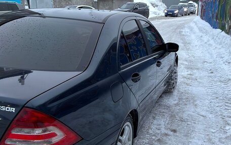 Mercedes-Benz C-Класс, 2004 год, 625 000 рублей, 5 фотография