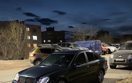 Mercedes-Benz C-Класс, 2004 год, 625 000 рублей, 8 фотография