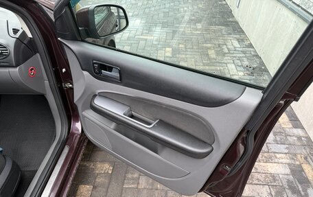 Ford Focus II рестайлинг, 2010 год, 550 000 рублей, 17 фотография