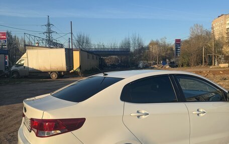 KIA Rio III рестайлинг, 2016 год, 870 000 рублей, 4 фотография