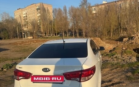 KIA Rio III рестайлинг, 2016 год, 870 000 рублей, 3 фотография