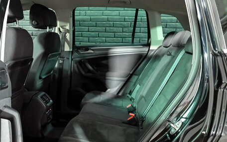 Volkswagen Tiguan II, 2017 год, 2 500 000 рублей, 20 фотография