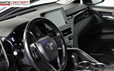 Toyota Camry, 2021 год, 3 597 000 рублей, 12 фотография