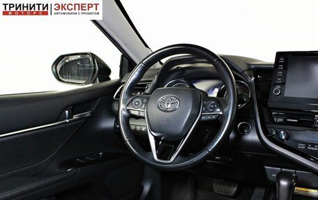 Toyota Camry, 2021 год, 3 597 000 рублей, 13 фотография